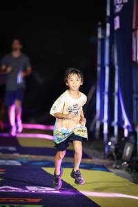 BIB: 
                            <button type="button" onclick="openModal(25218085)" class="btn btn-primary btn-sm float-right btn-popup" data-toggle="modal" data-target=".modal-high-quality">
                        <i class="fas fa-shopping-cart"></i> Add to Cart
                    </button>
                                            <button type="button" onclick="isThisMe(25218085, true)" class="btn btn-success btn-sm float-right btn-popup btn-isme hidden" data-toggle="tooltip" data-placement="bottom" title="นี่คือรูปของคุณใช่ไหม คลิกที่นี่เพื่อเอาเข้าอัลบั้ม">
                        <i class="fas fa-plus"></i> Add to album
                    </button>
                    <button type="button" onclick="isThisMe(25218085, false)" class="btn btn-warning btn-sm float-right btn-popup btn-isnotme hidden">
                        <i class="fas fa-ban"></i> Remove from album
                    </button>